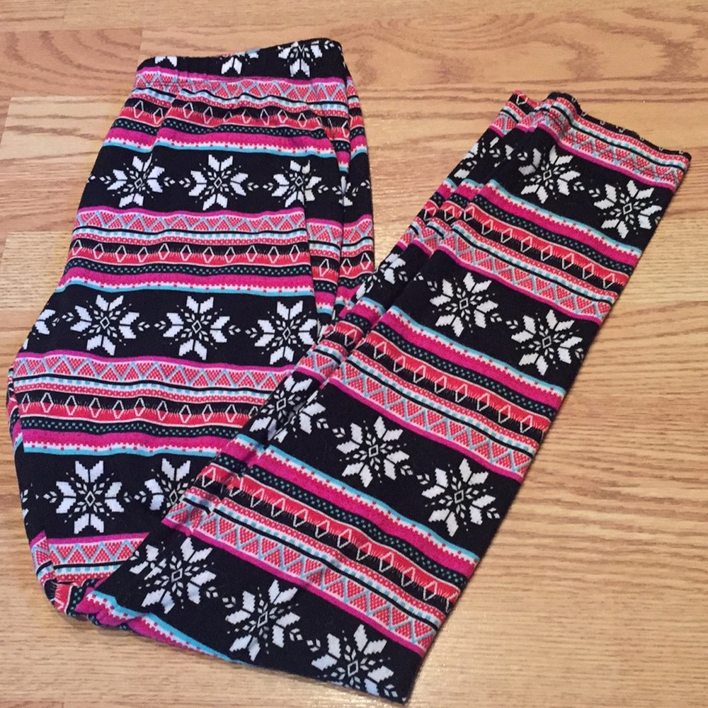 Stretchy festive fleece leggings